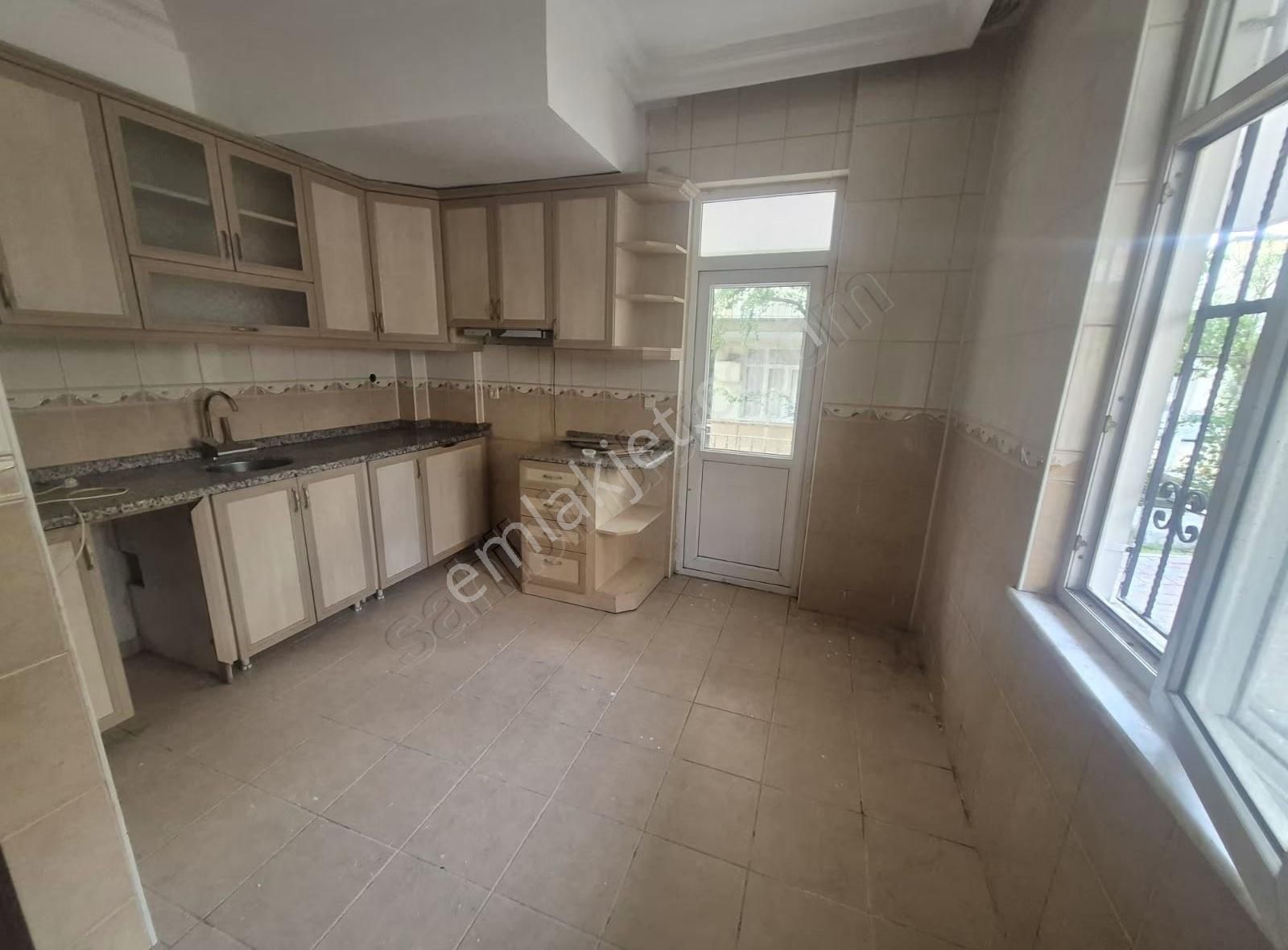 Öz Yıldız Emlaktan Yayla Mahallesinde 2+1 Kiralık Daire - Görsel 16