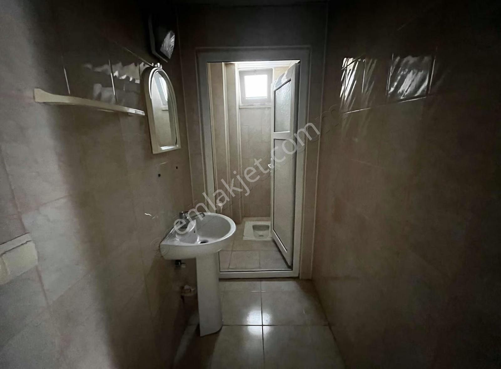 Öz Yıldız Emlaktan Milli Egemenlik Mahalesinde 2+1 Kiralık Daire - Görsel 9