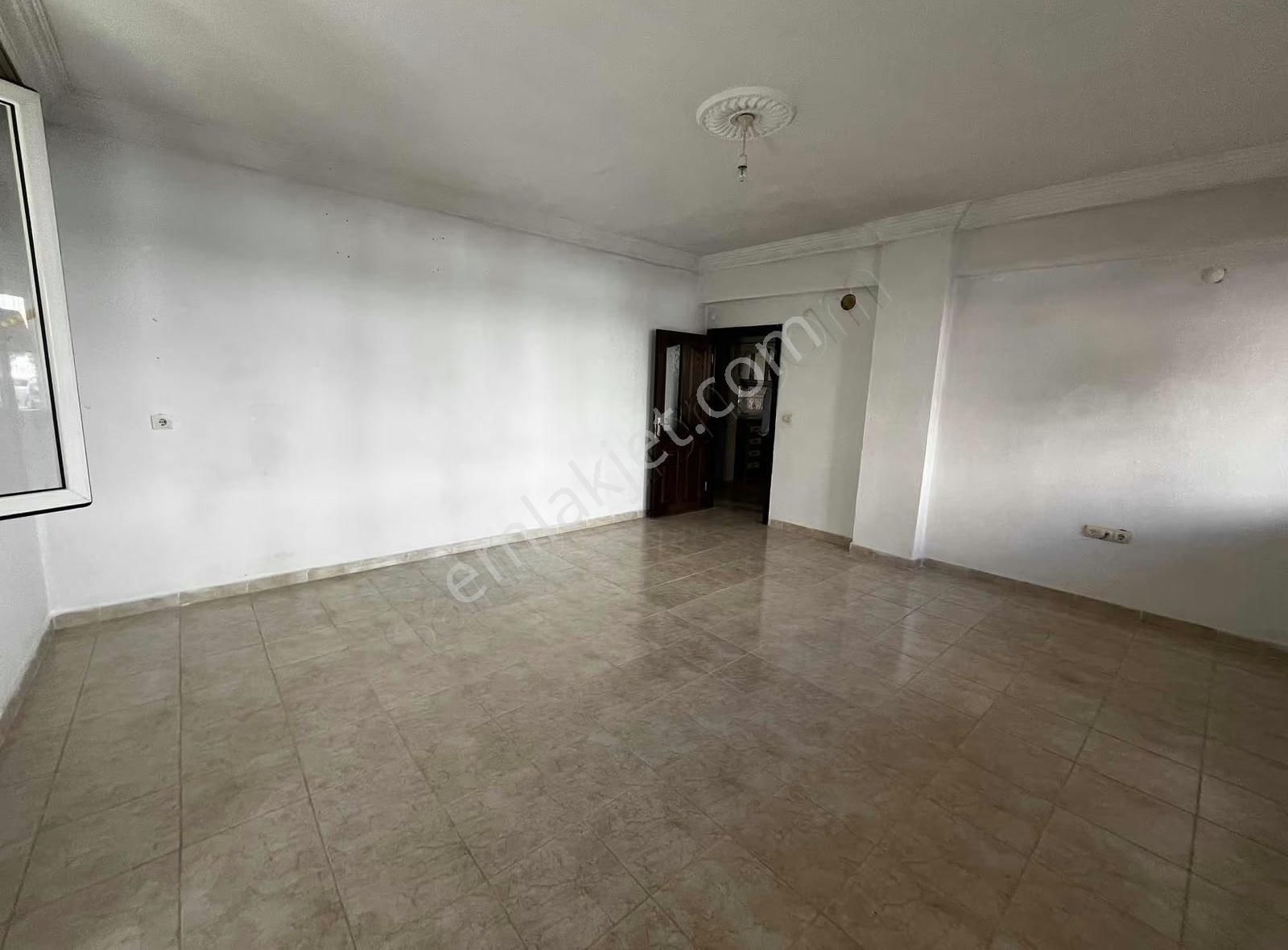 Öz Yıldız Emlaktan Milli Egemenlik Mahalesinde 2+1 Kiralık Daire - Görsel 4