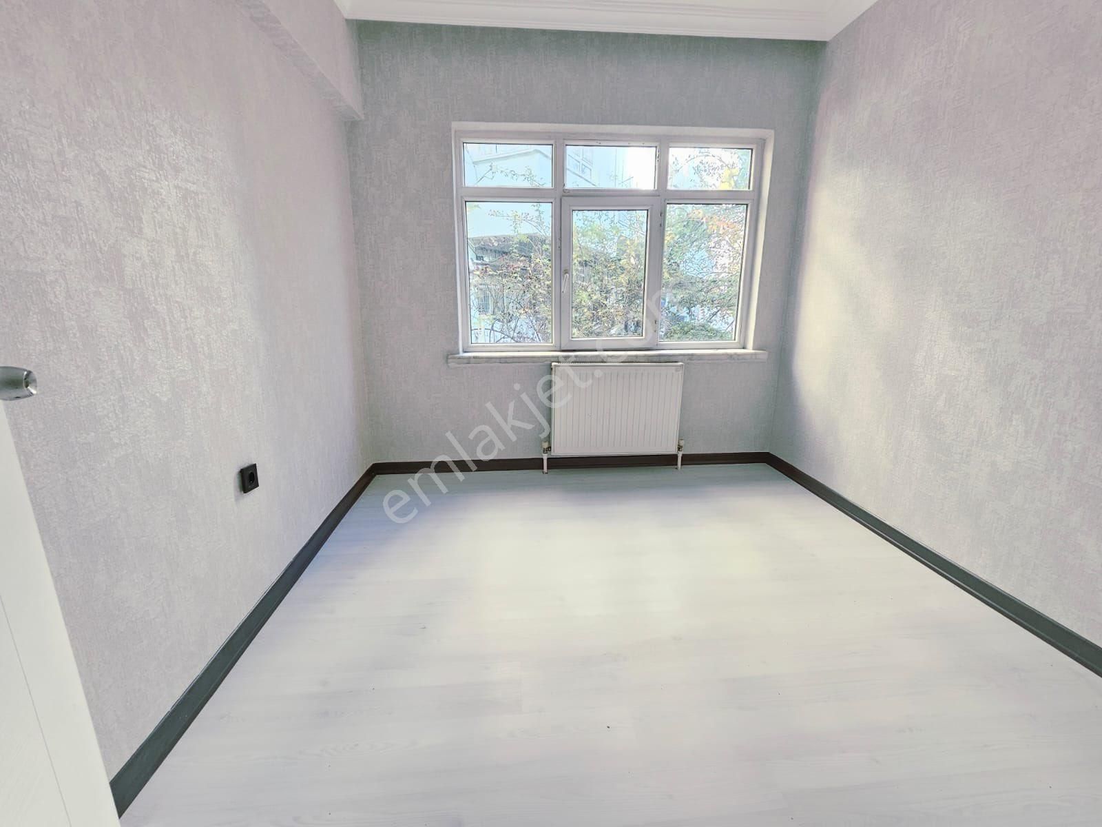 Tepebaşında 3+1 1 Nci Lat Sarılık Daire - Görsel 16