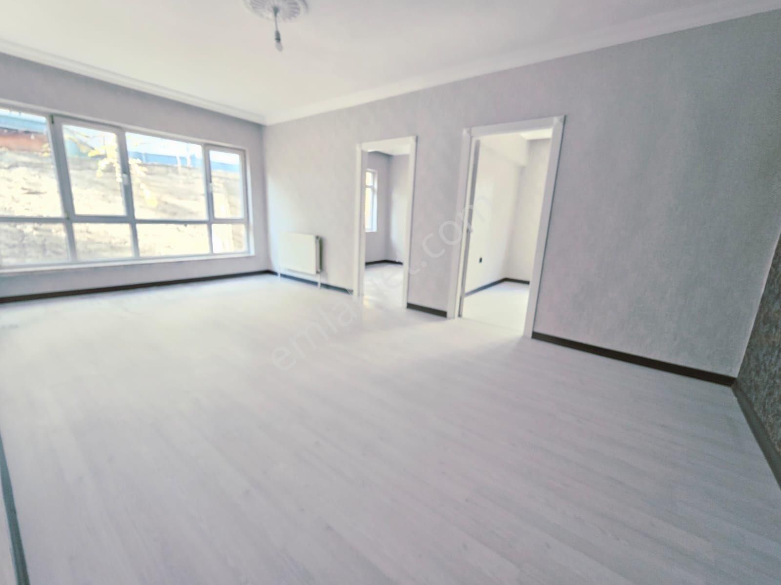 Tepebaşında 3+1 1 Nci Lat Sarılık Daire - Görsel 14