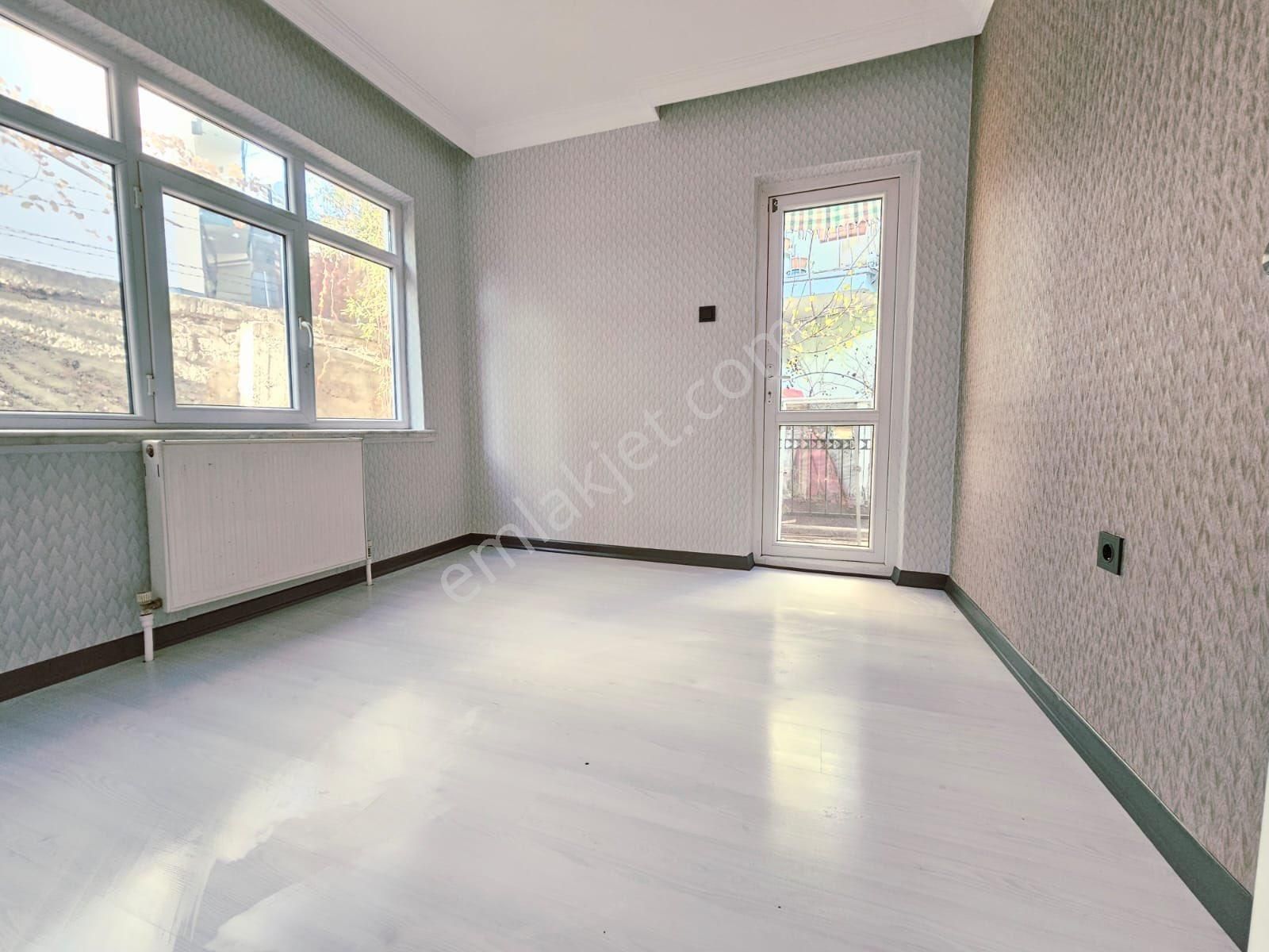 Tepebaşında 3+1 1 Nci Lat Sarılık Daire - Görsel 2