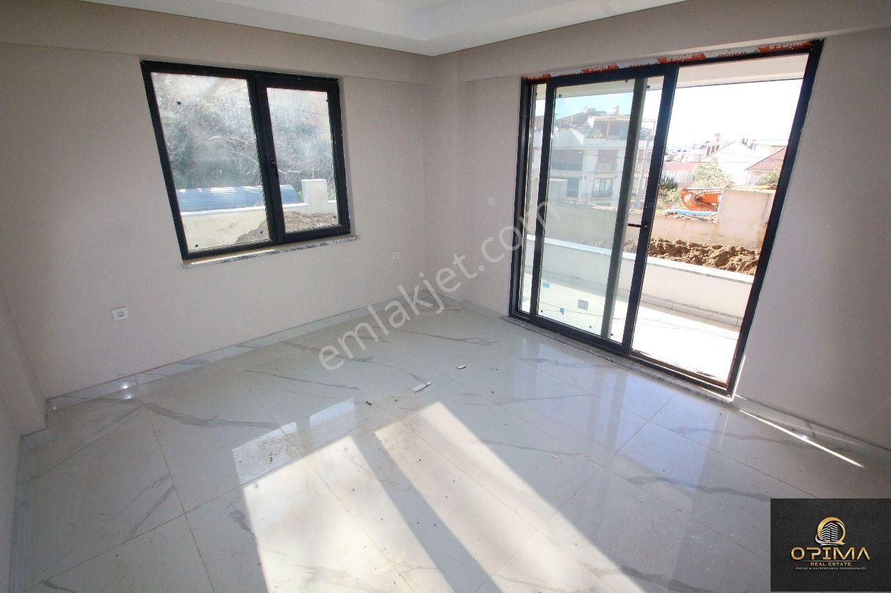 Opima Emlak'tan Ocaklarda Sıfır Yaşında Satılık 1+1 Daire