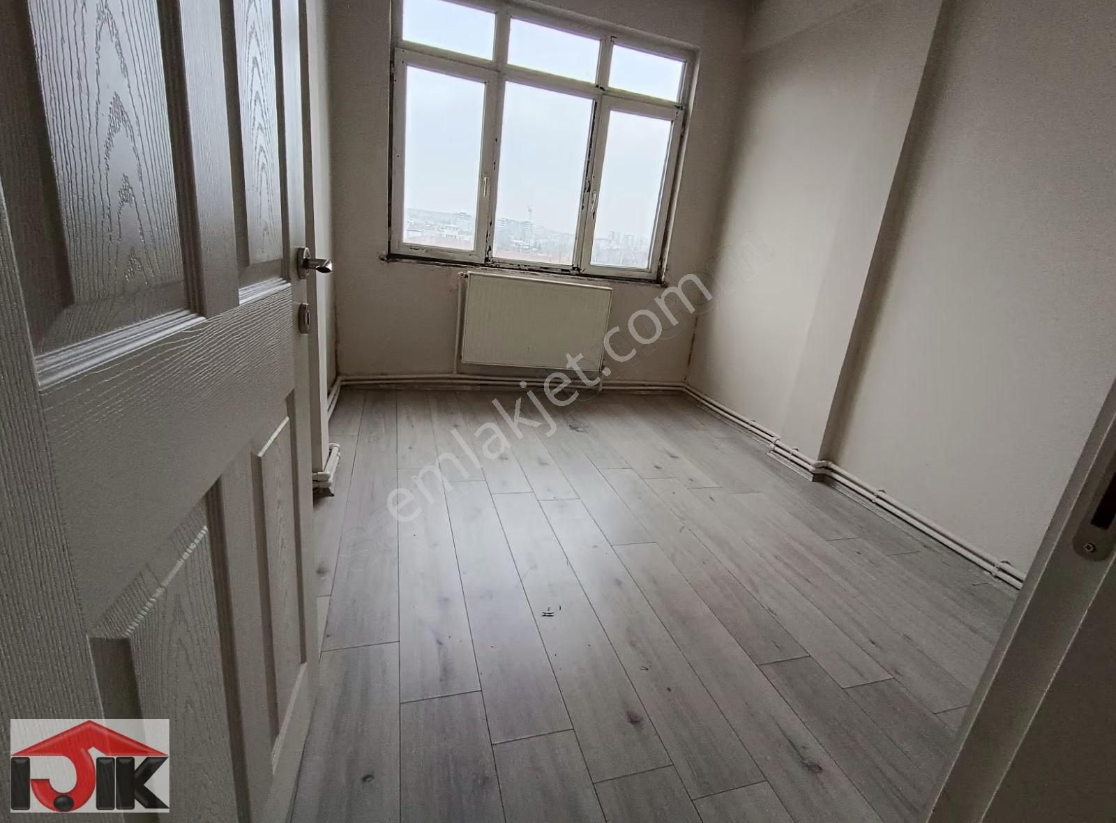 Bakırköy'de Kiralık 2+1 Daire - Görsel 14