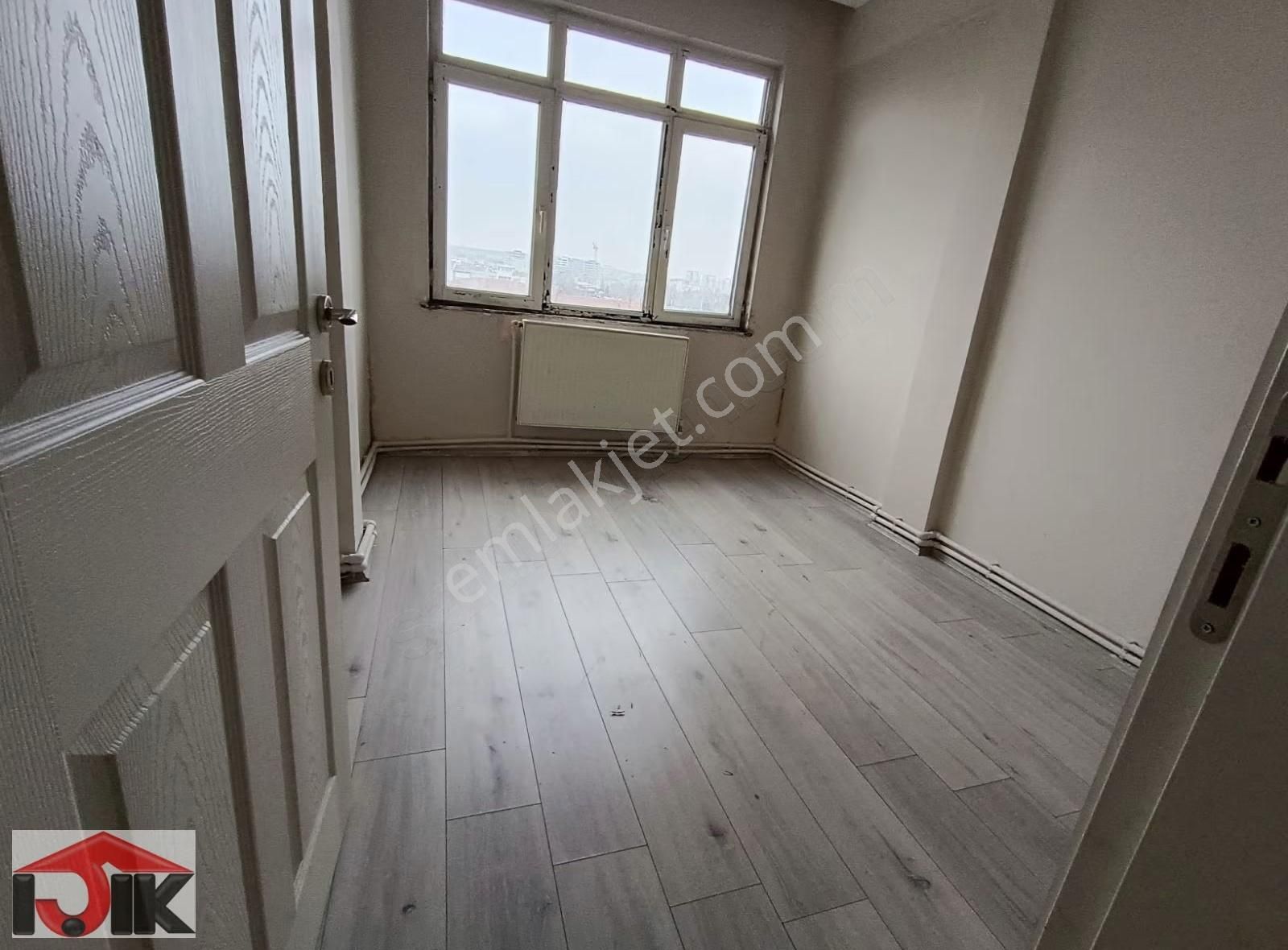 Bakırköy'de Kiralık 2+1 Daire - Görsel 10