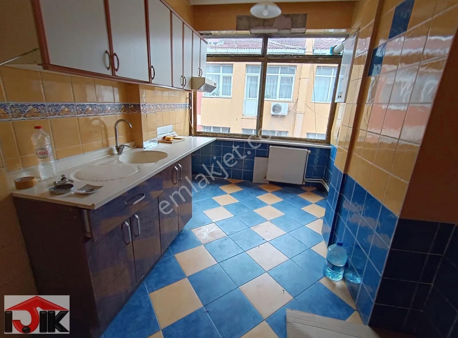 Bakırköy'de Kiralık 2+1 Daire - Görsel 13