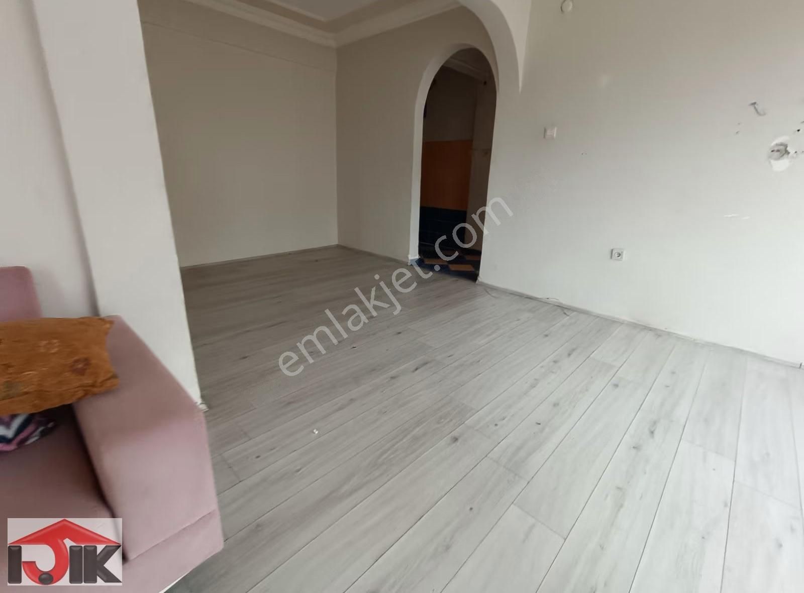 Bakırköy'de Kiralık 2+1 Daire - Görsel 3
