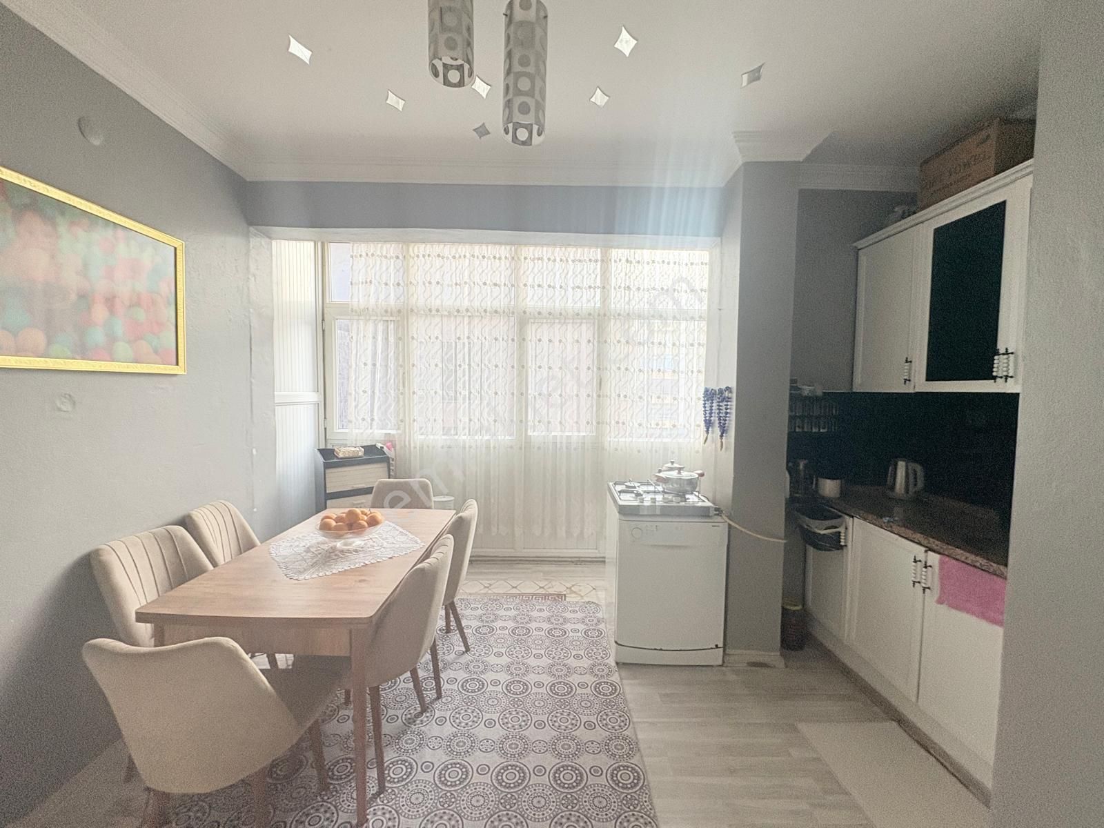 Prestij'den Mesudiye'de Asansörlü Full Yapılı Geniş 2+1 Daire - Görsel 4