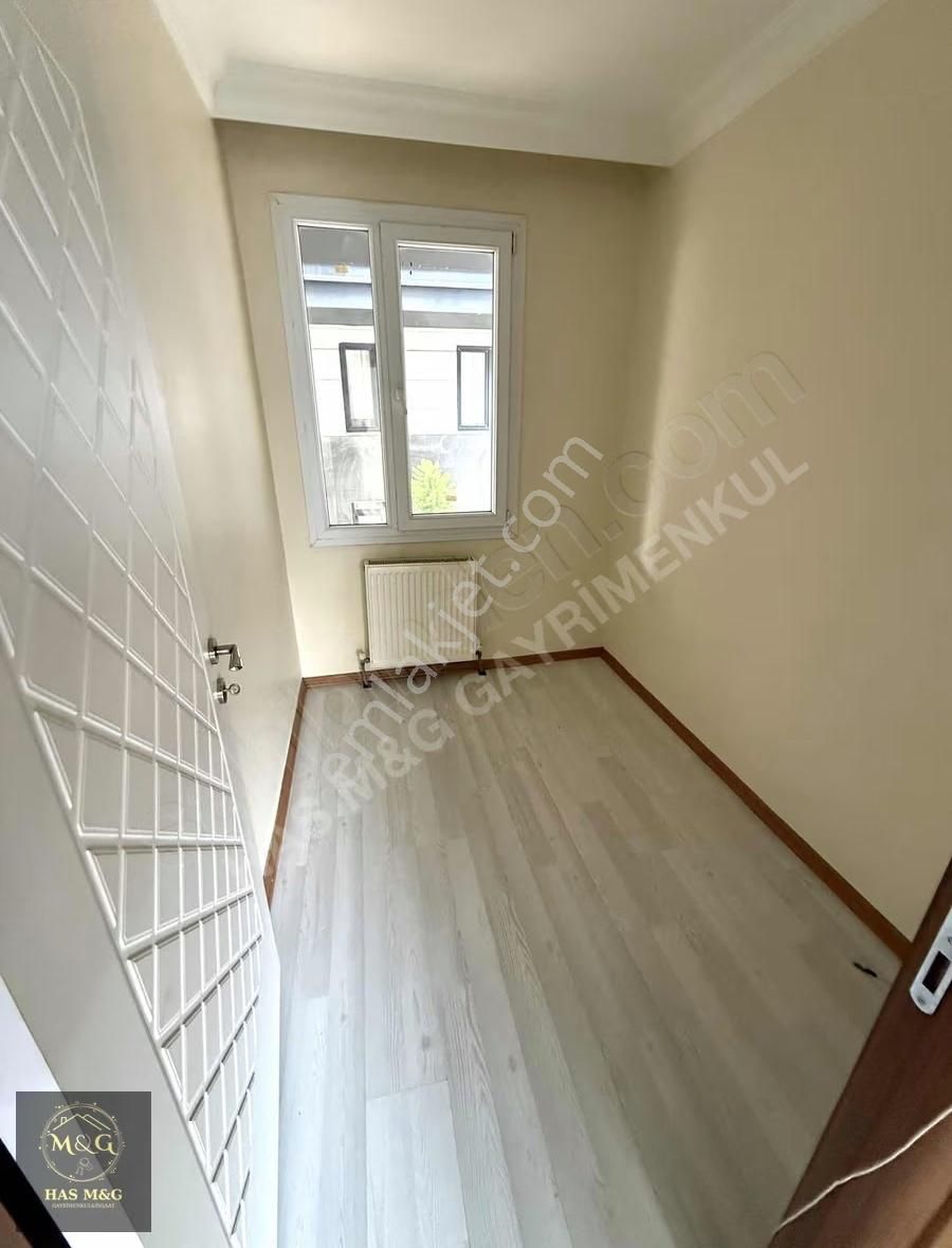 Butik Site İçinde Geniş Balkonlu Kombili Ankastreli 2+1 Daire - Görsel 13