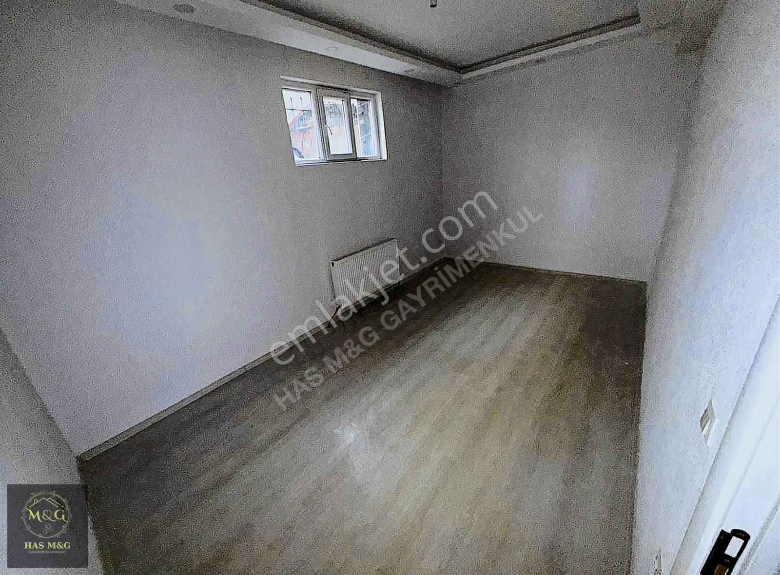 Merkezde Ana Cadde Dibinde 90 Metre 2+1 Bahçe Katı Daire - Görsel 14