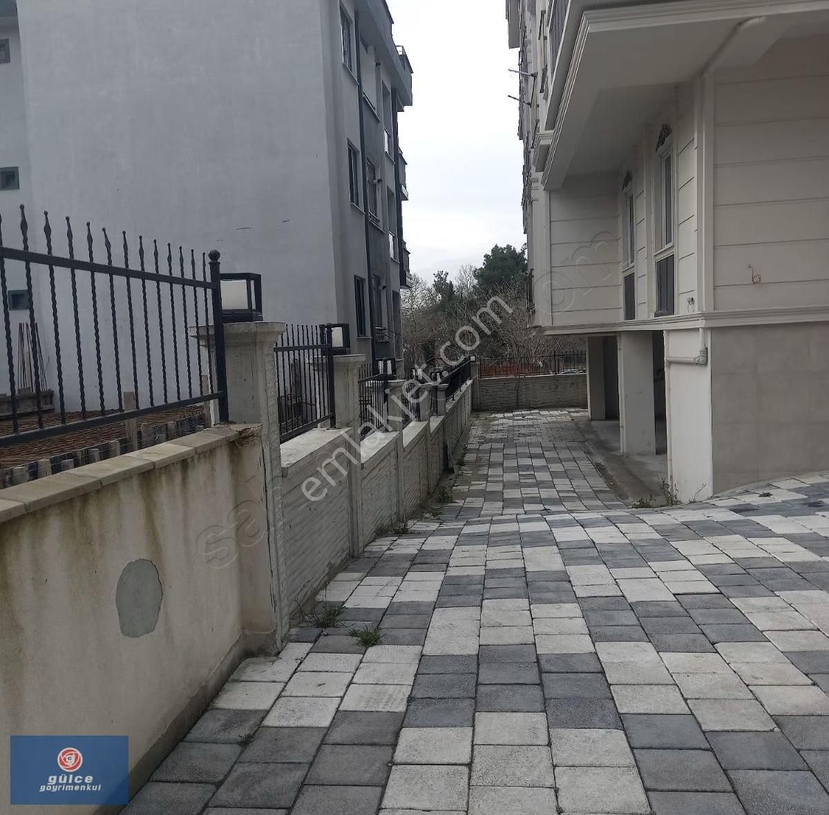Arnavutköy Bolluca Mavigöl Mah.satılık 2+1site İcerisinde Daire - Görsel 16