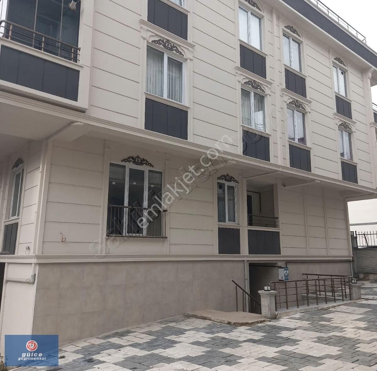 Arnavutköy Bolluca Mavigöl Mah.satılık 2+1site İcerisinde Daire - Görsel 21