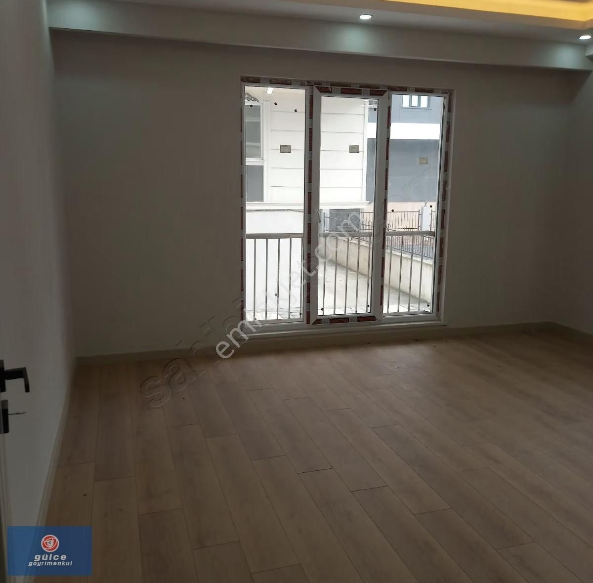 Arnavutköy Bolluca Mavigöl Mah.satılık 2+1site İcerisinde Daire - Görsel 29