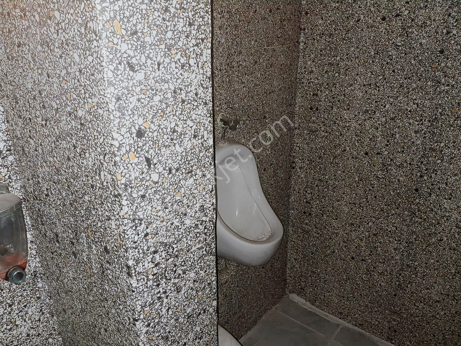 İncirli Cadde Yakın 350 M2 İş Yeri Sporsalonu Ve Kargoya Uygun - Görsel 4