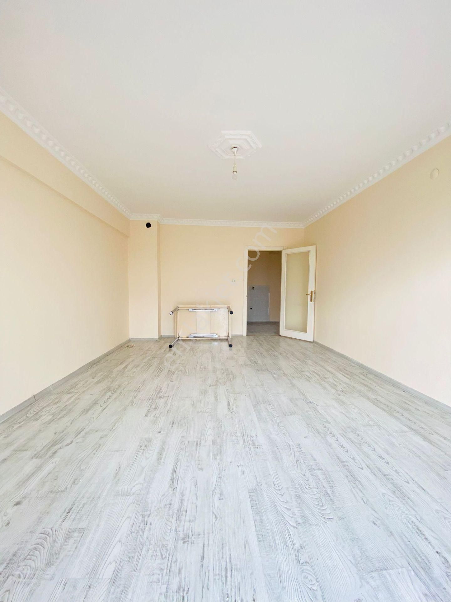 Mutlu'da Vadi Manzaralı 3+1 Asansörlü Ara Kat Satılık Daire !!! - Görsel 9