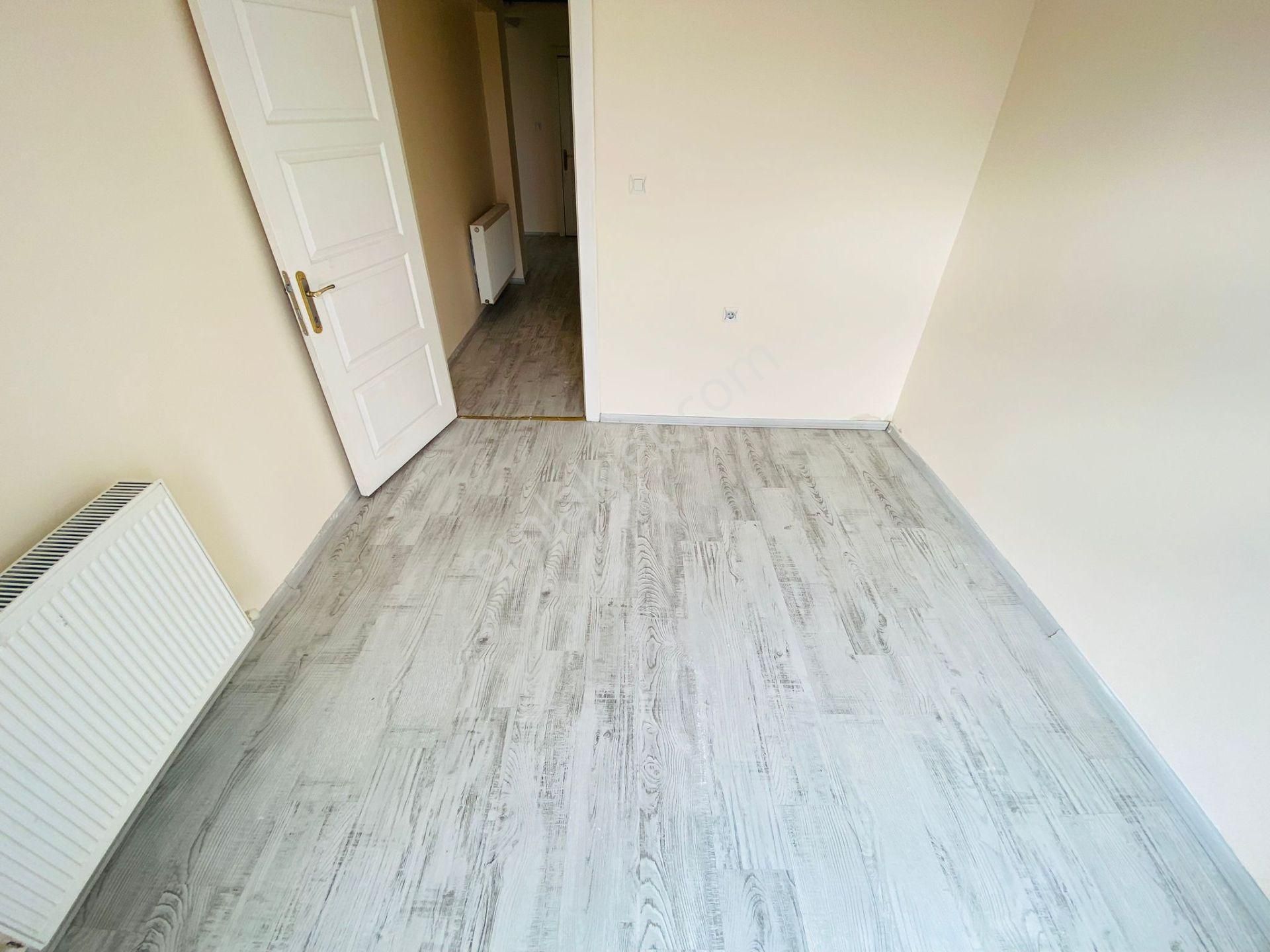 Mutlu'da Vadi Manzaralı 3+1 Asansörlü Ara Kat Satılık Daire !!! - Görsel 13