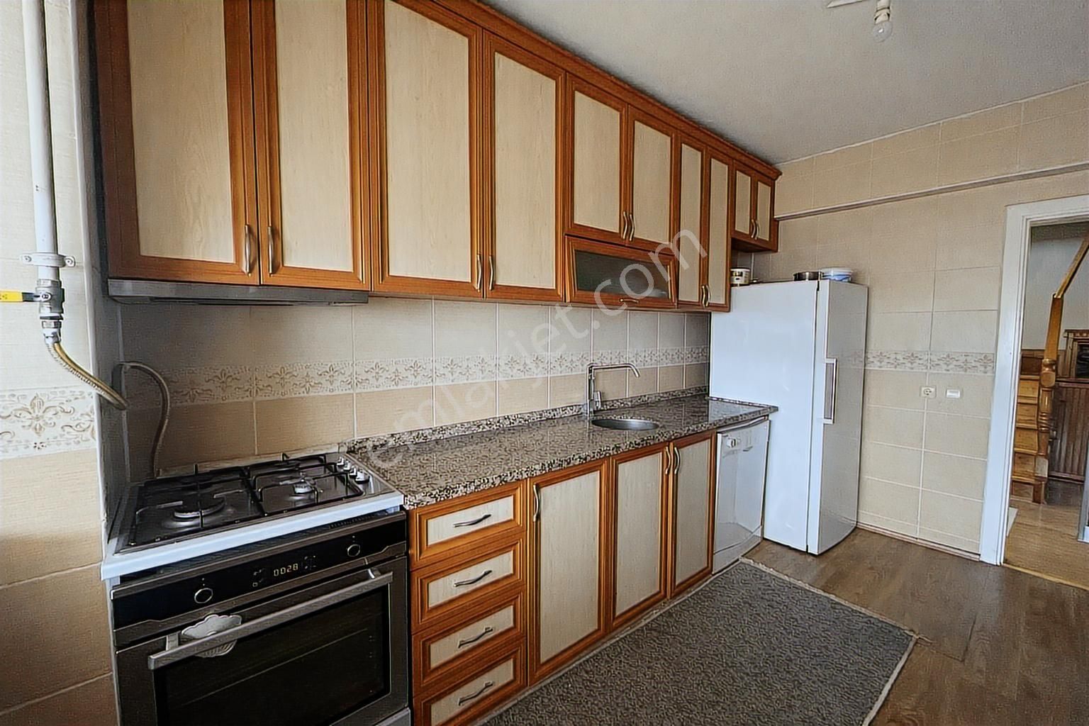 Bursa Gemlik Yeni Mahallede Satılık 6+1 Dubleks Daire - Görsel 7