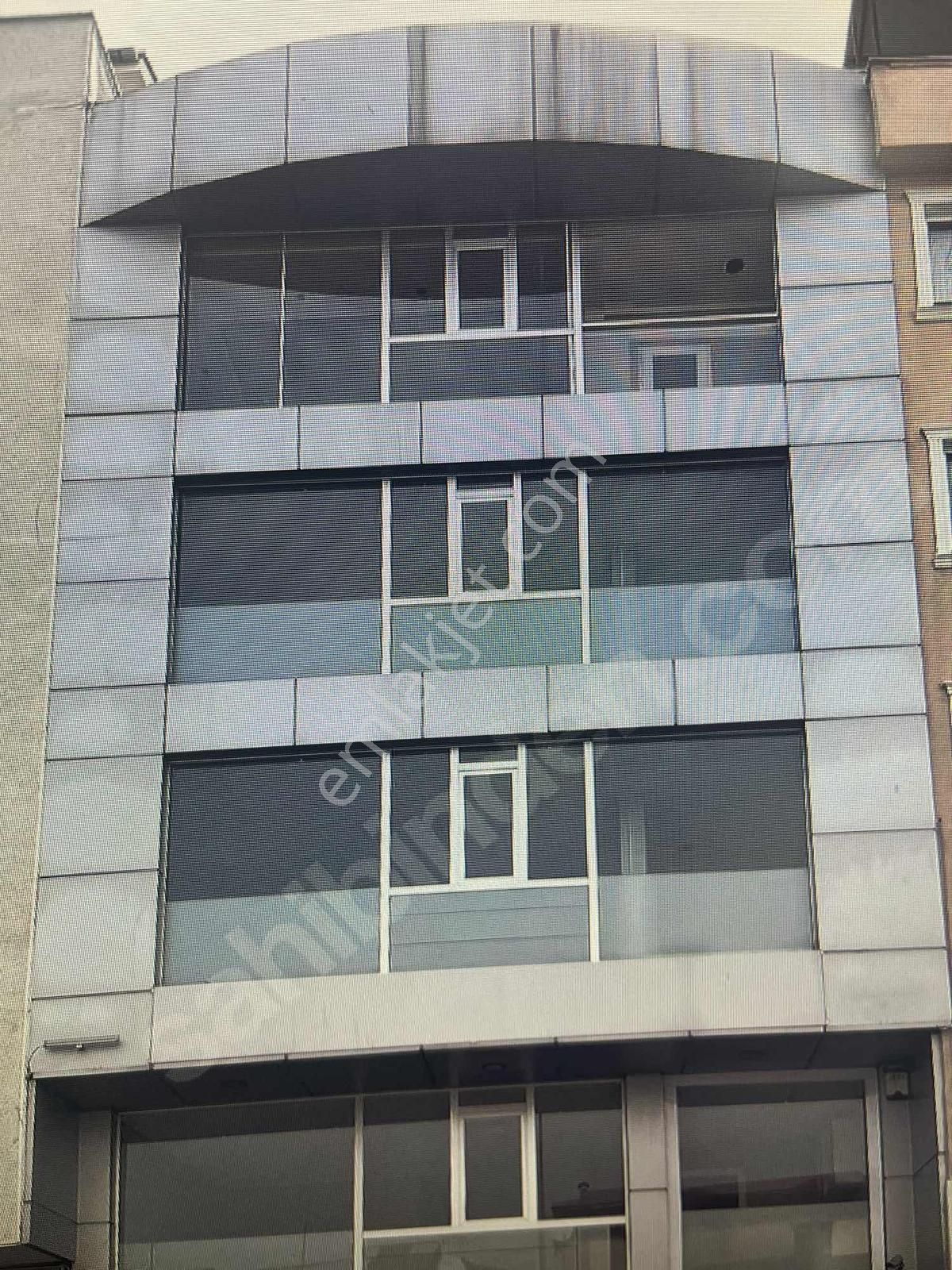 Riva Gymdn Yeni Mah. Galeri Katlı Dükkan 240 M2