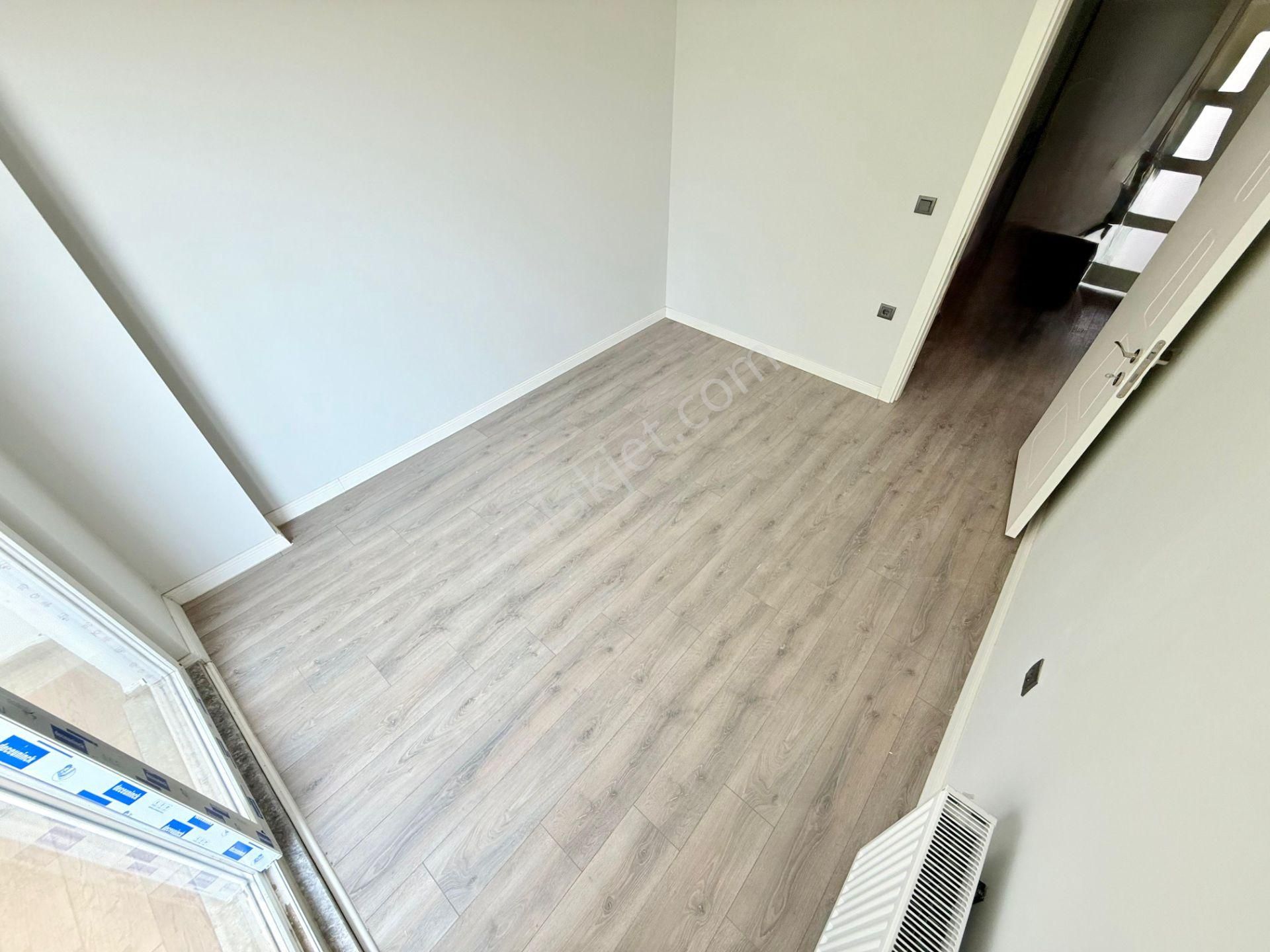 ▶ ▶akçay Körfez'den Ara Kat Ön Cephe Sıfır Satılık 2+1 Daire - Görsel 18