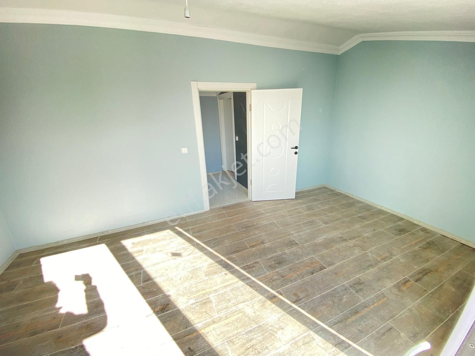 Edremit Tuzcumurat’ta Asansörlü Binada 2+1 Çift Teraslı İskanlı Daire - Görsel 11