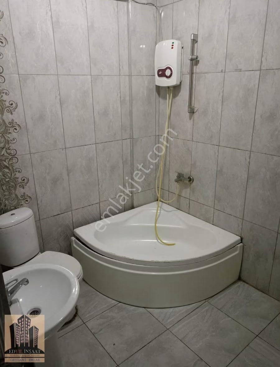 Geylani Emlaktan Yalova Bayarktepede Eşyalı 2+1 Daire Kiralıktır - Görsel 11
