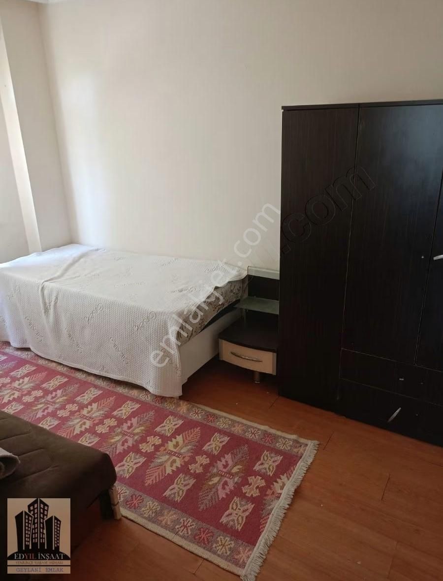 Geylani Emlaktan Yalova Bayarktepede Eşyalı 2+1 Daire Kiralıktır - Görsel 3