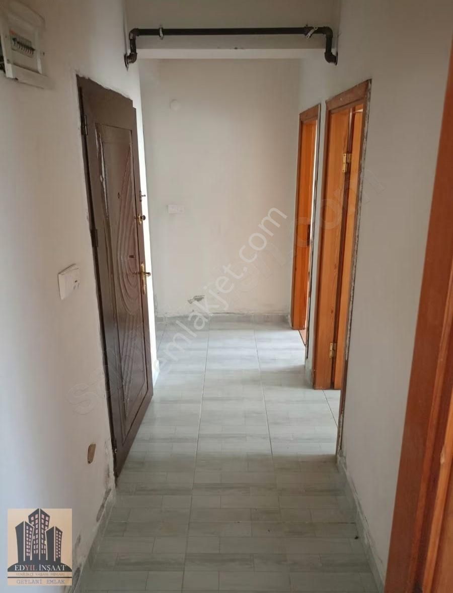 Geylani Emlaktan Yalova Bayarktepede Eşyalı 2+1 Daire Kiralıktır - Görsel 2
