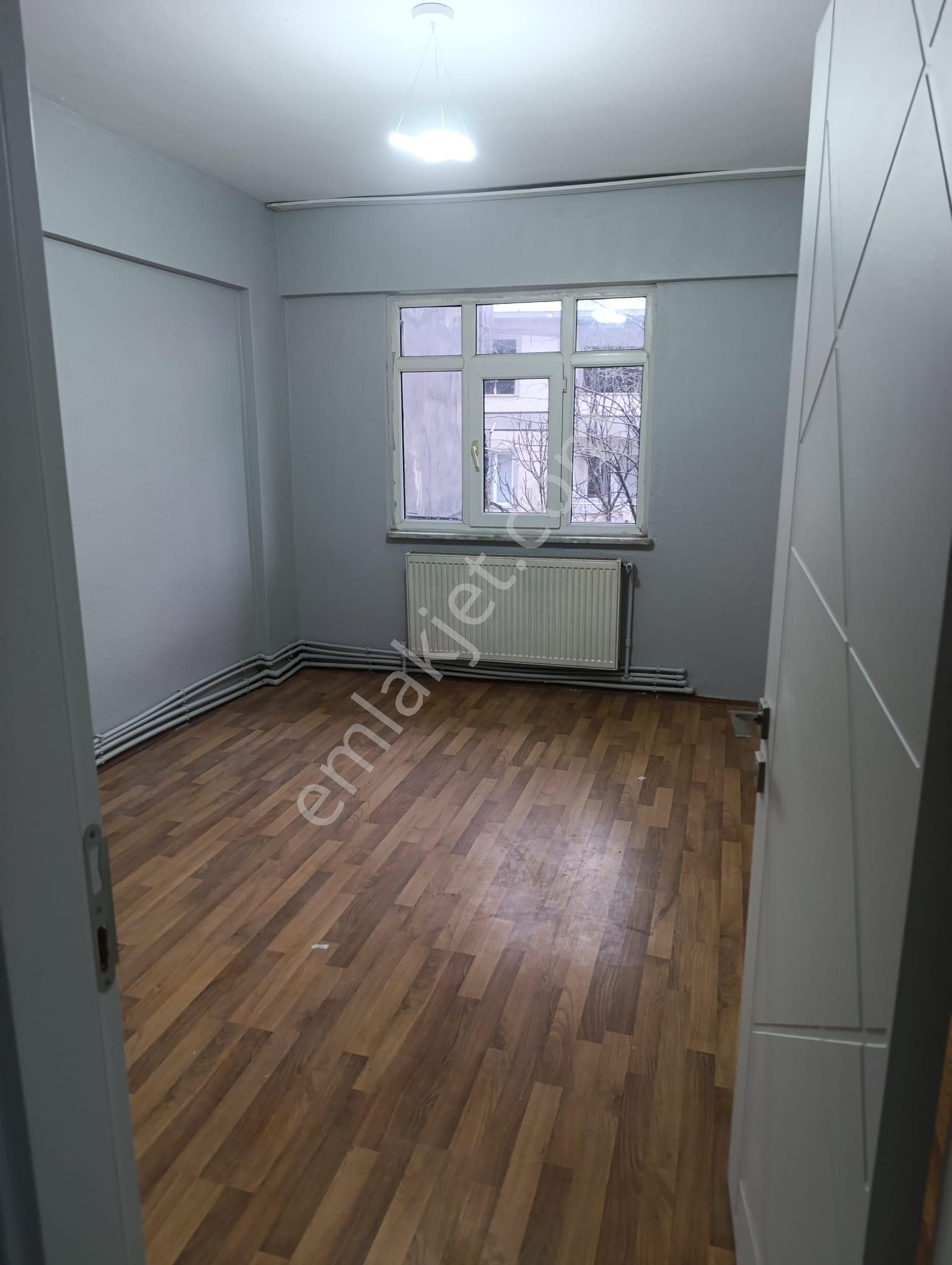 Remax Advantage'den Emek'te Uygun Fiyatlı Kiralık Daire - Görsel 16