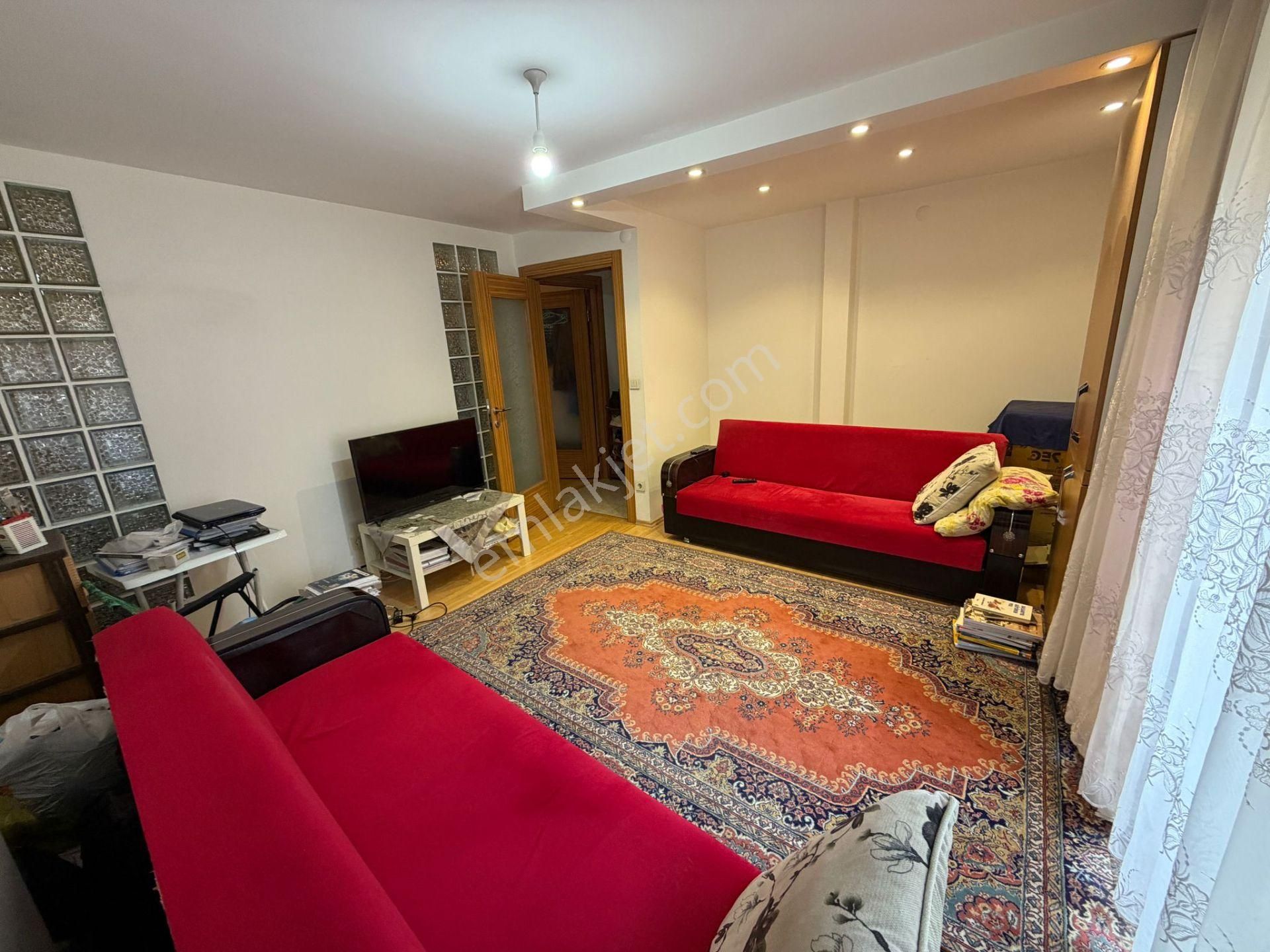 Üsküdar Mimar Sinanda Çok Merkezi Bir Bölgede 1+1 Satılık - Görsel 9