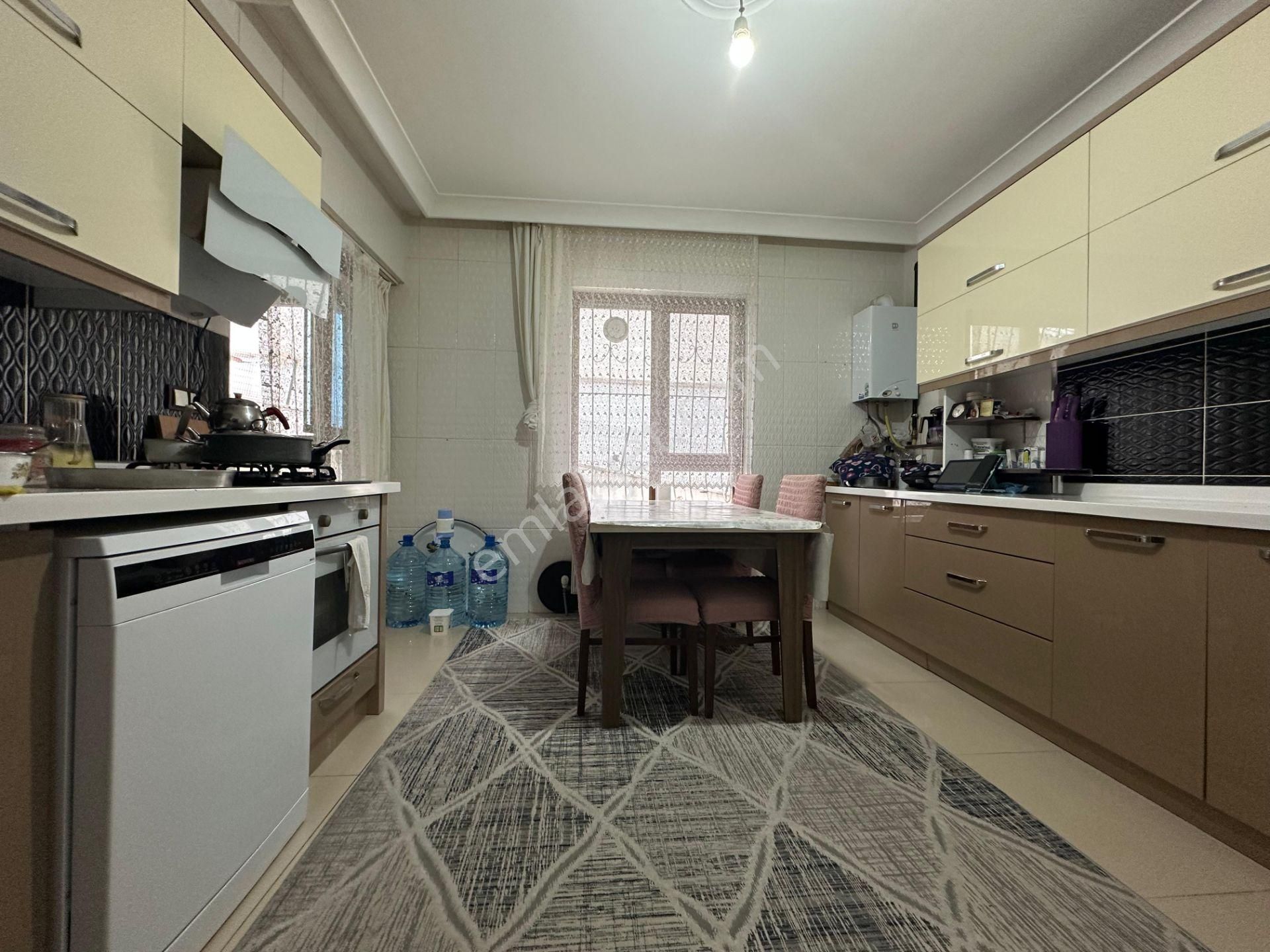 Pursaklar Mehmet Zengin Emlak'tan Çift Banyolu Asansörlü 4+1 Ful Yapılı Daire - Görsel 5