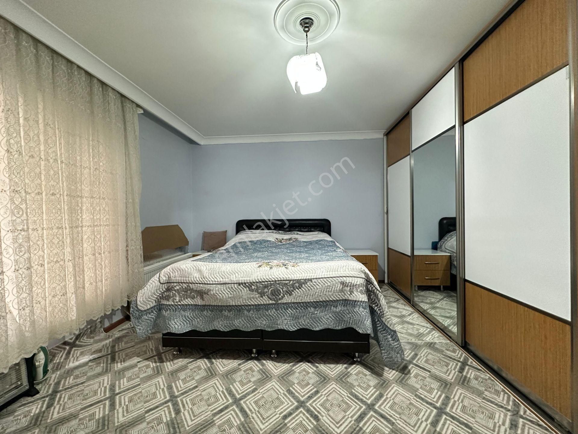 Pursaklar Mehmet Zengin Emlak'tan Çift Banyolu Asansörlü 4+1 Ful Yapılı Daire - Görsel 24