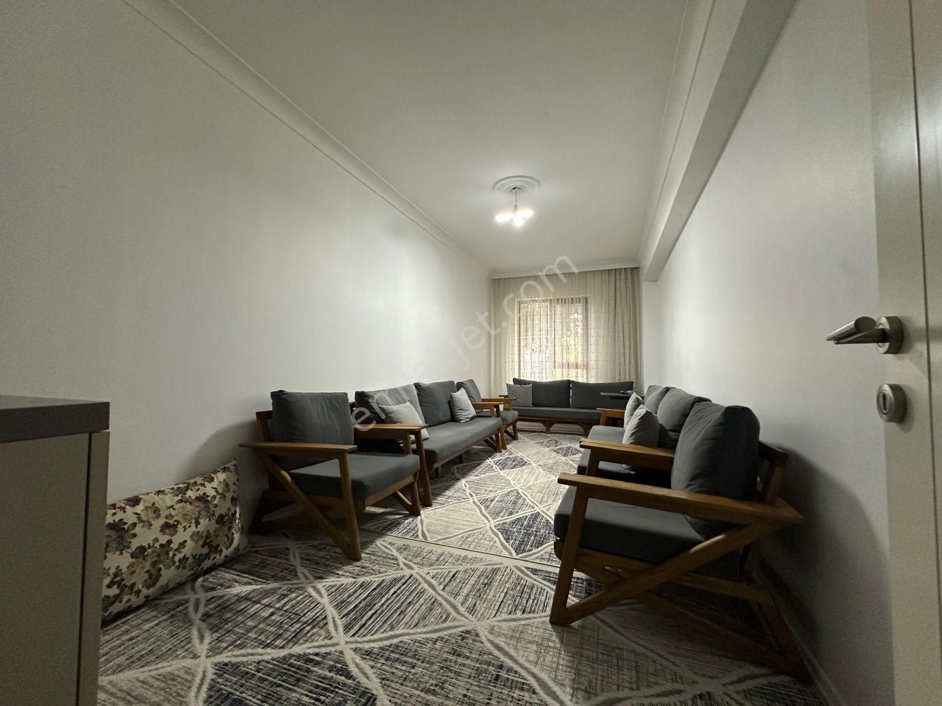 Pursaklar Mehmet Zengin Emlak'tan Çift Banyolu Asansörlü 4+1 Ful Yapılı Daire - Görsel 14