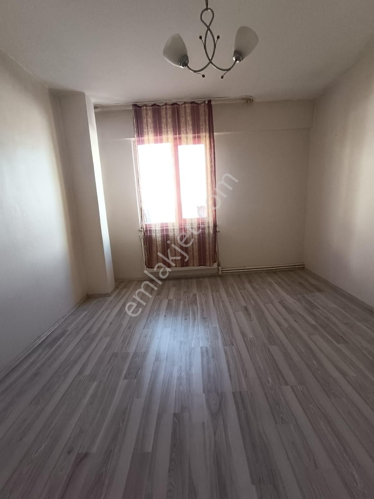 Nusratiye Mavili Bahçede 3+1 Konumu Mükemmel 145m² Satılık Daire - Görsel 4