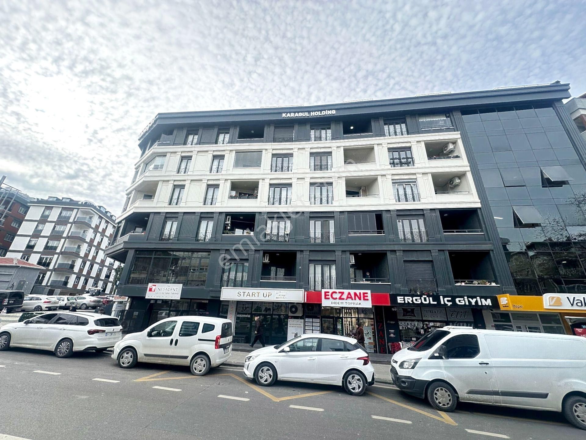 ▃artemin▃maltepe Bağdat Caddesi Üzeri 1.kat Ön Cephe 90m² 2+1 !