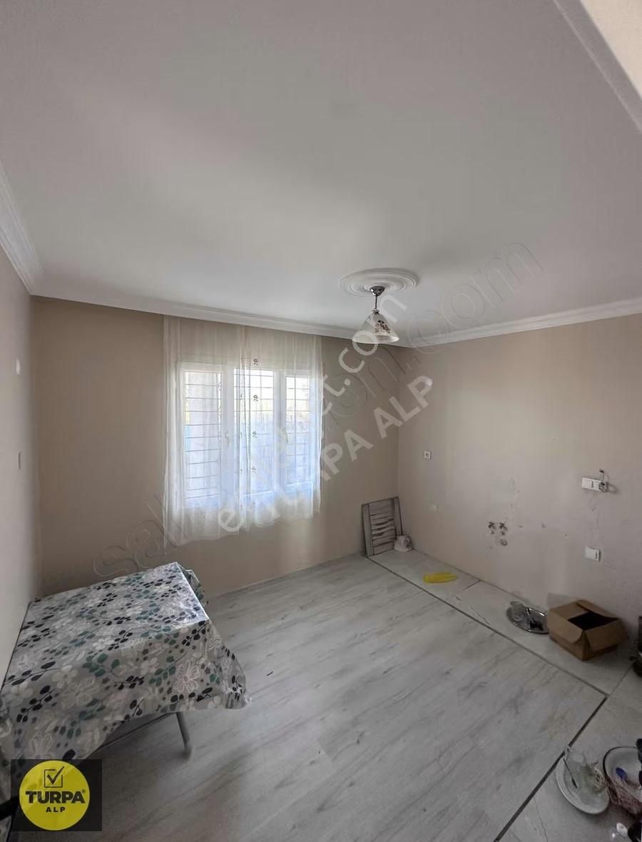 Satılık 509 M2 Arsa Ve 2 Adet 3+1 Daire - Görsel 3