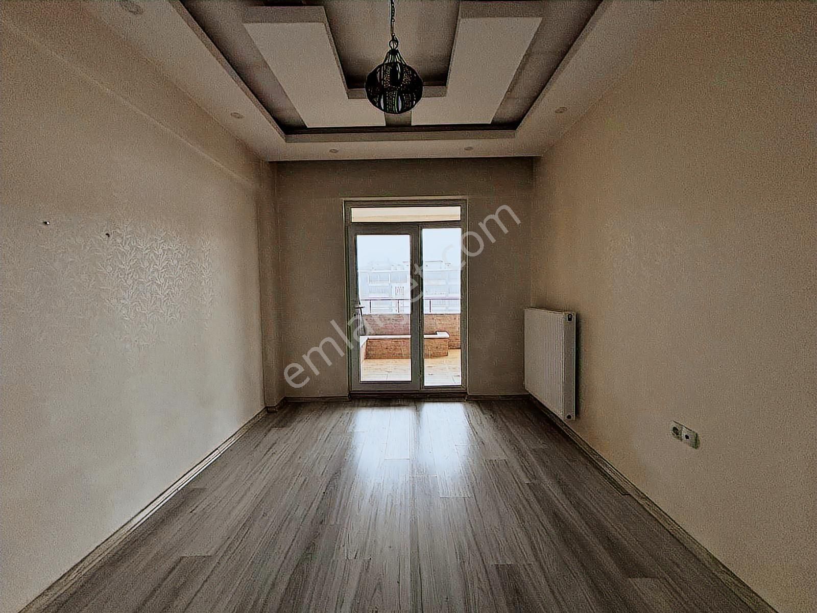 Çbn Gayrimenkul'den İbni Sina'da 2.5+1 Satılık Lüx Daire !! - Görsel 13