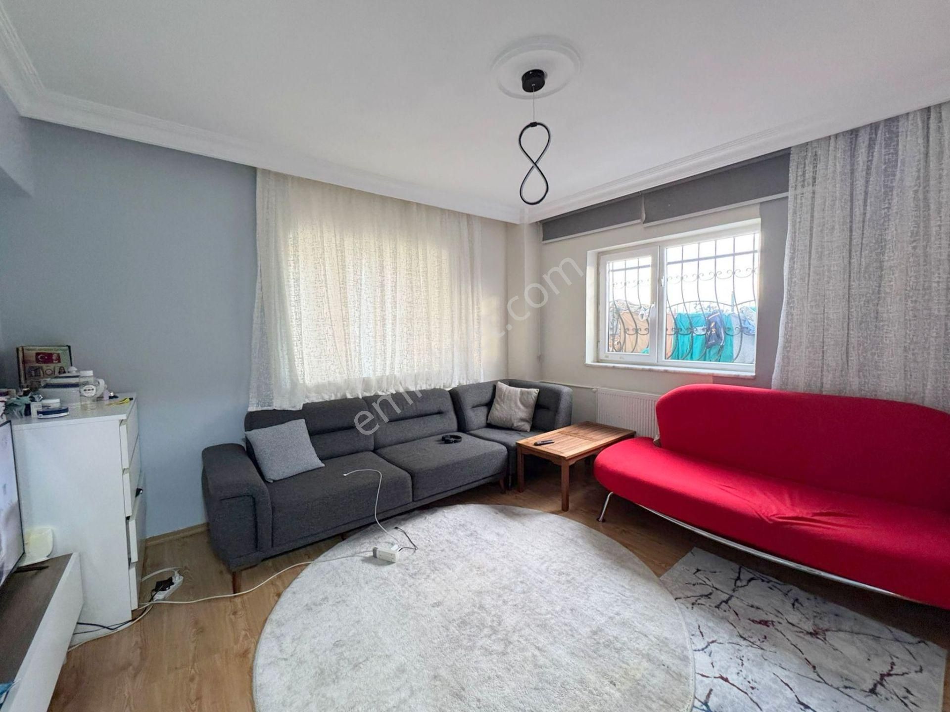 Mertcan'dan Yayalar Metro 9dk Yürüme İskanlı Giriş Kat 1+1 - Görsel 3