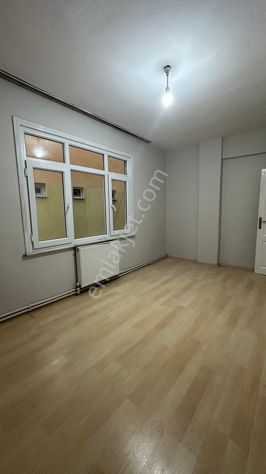 Metroya Yürüme Mesafesi Ara Kat Boyalı Daire - Görsel 19