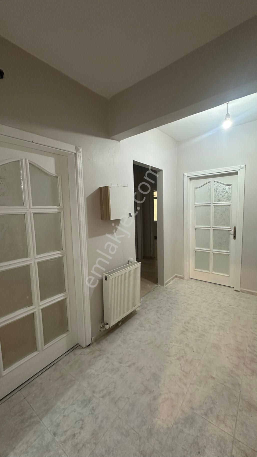 Metroya Yürüme Mesafesi Ara Kat Boyalı Daire - Görsel 29