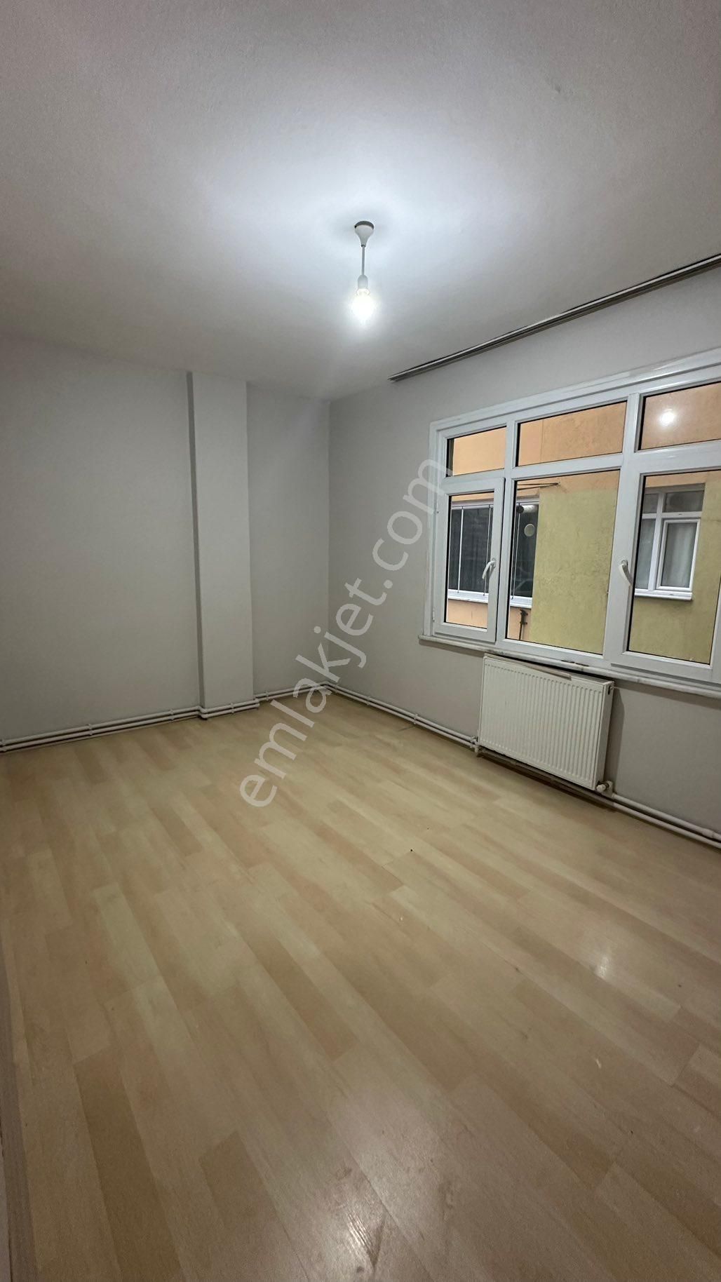 Metroya Yürüme Mesafesi Ara Kat Boyalı Daire - Görsel 20