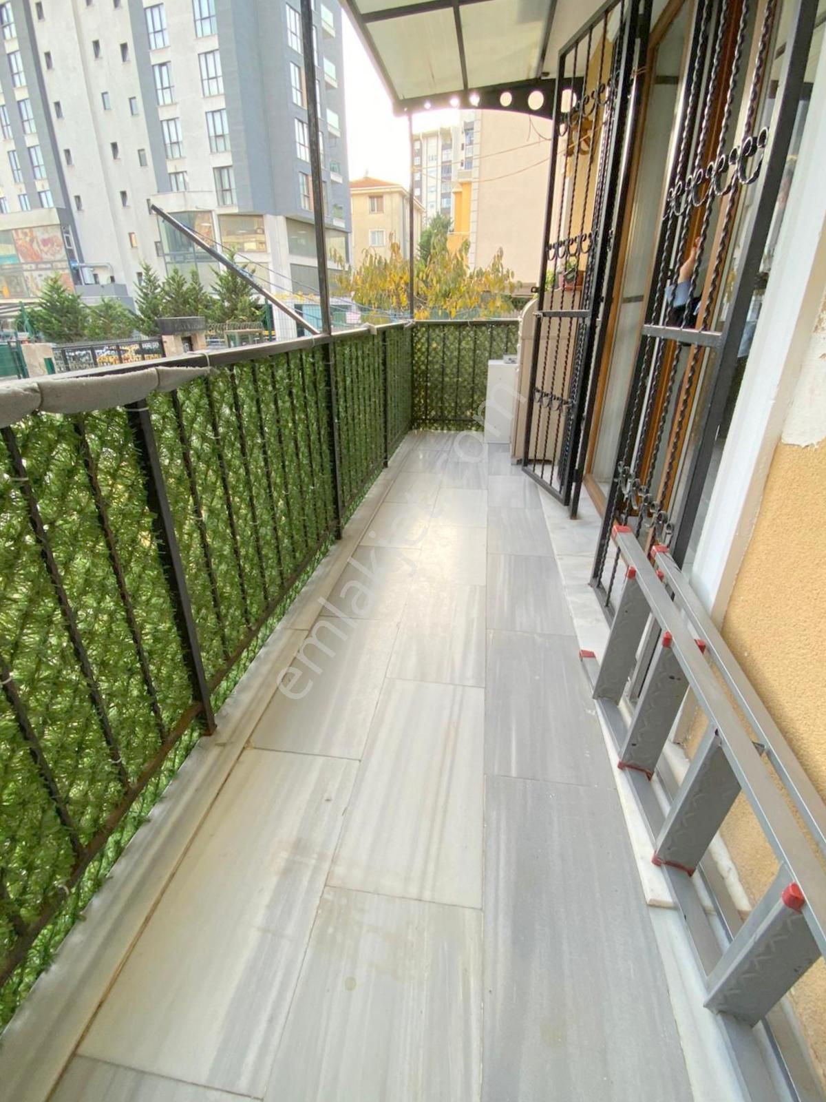 Mertcan'dan Safa Caddesi Yürüme 1dk İskanlı Balkonlu Fırsat 2+1 - Görsel 9