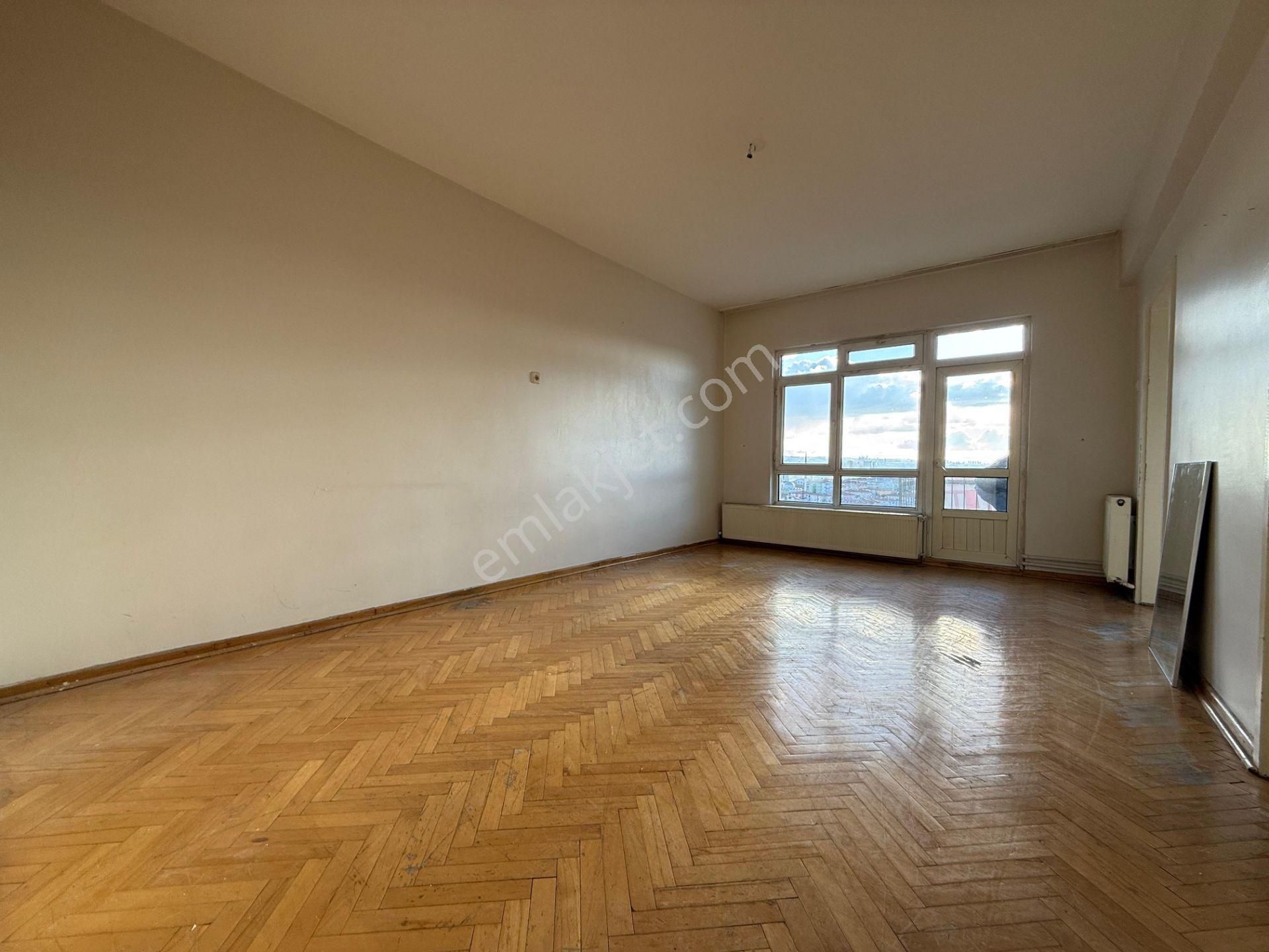 Atış Caddesi Yakını Katta Yapılı 3+1 - Görsel 6