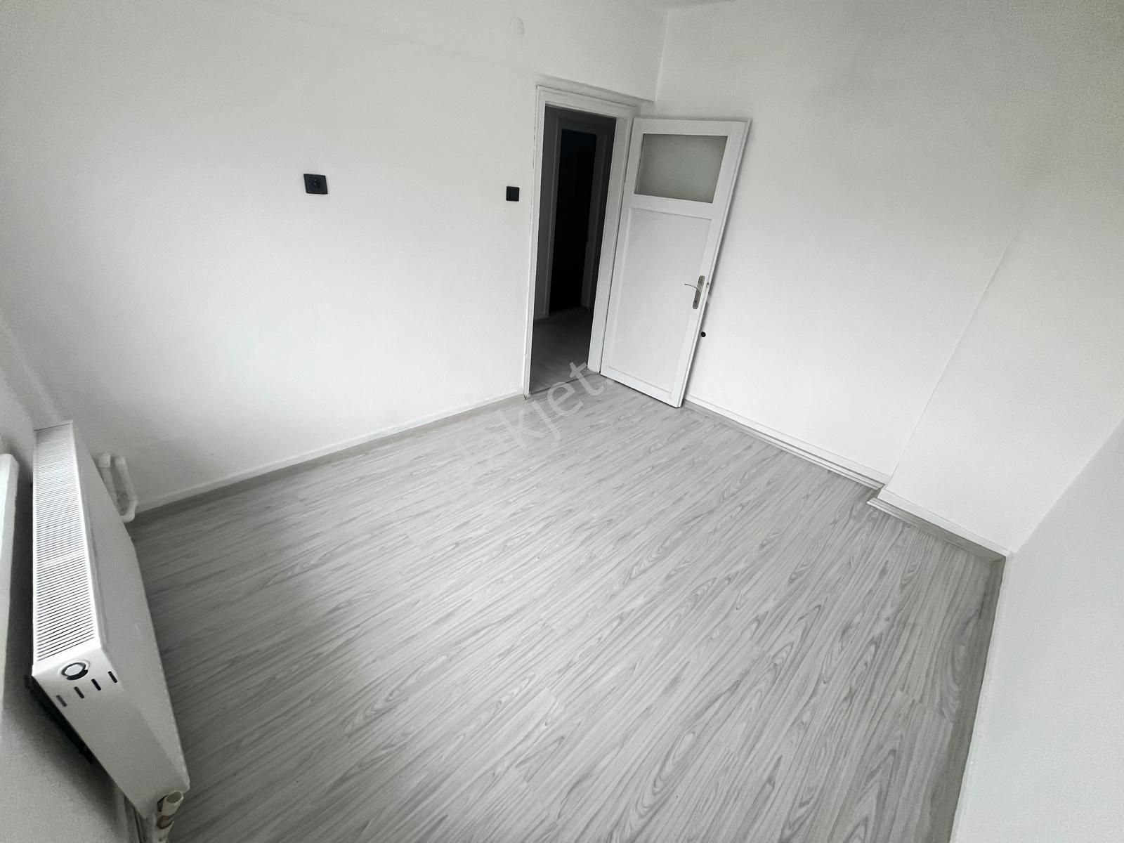 *yine Yeniden Fırsat Daire Koza Emlak'ta Sizi Bekliyor İstasyon Mahalesi Full Yapılı Katta Ön Cephe - Görsel 26