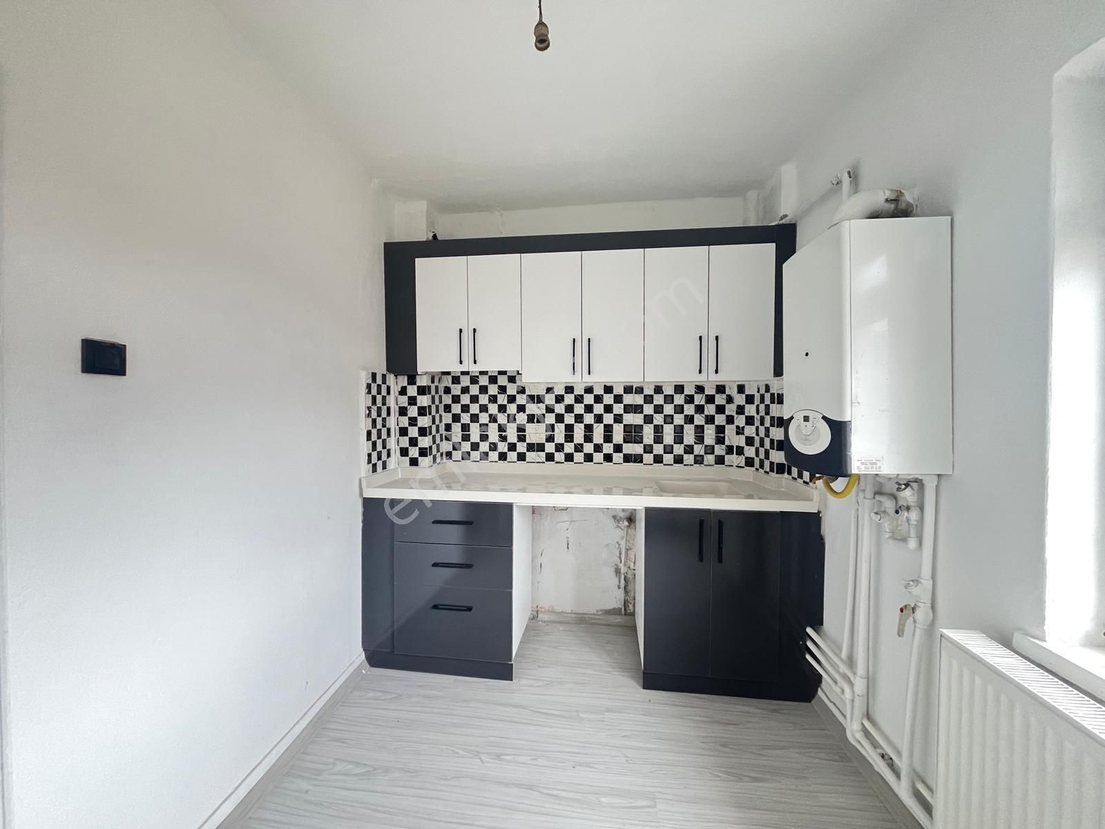 *yine Yeniden Fırsat Daire Koza Emlak'ta Sizi Bekliyor İstasyon Mahalesi Full Yapılı Katta Ön Cephe - Görsel 5