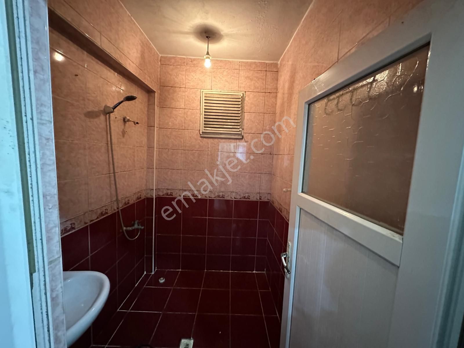 Sultangazi Cebeci Mah Kiralık Behçe Katı Bekarada Uygun - Görsel 13