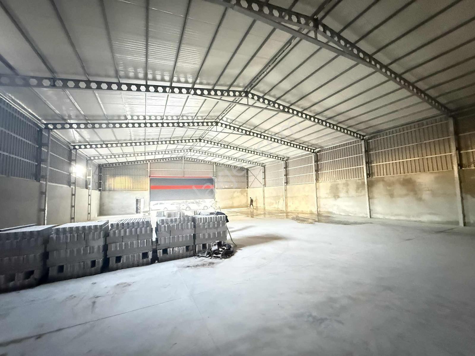 Lavinia'dan Vefa Cadde Üzeri 650m2 Yüksek Tavan Kiralık İşyeri - Görsel 21