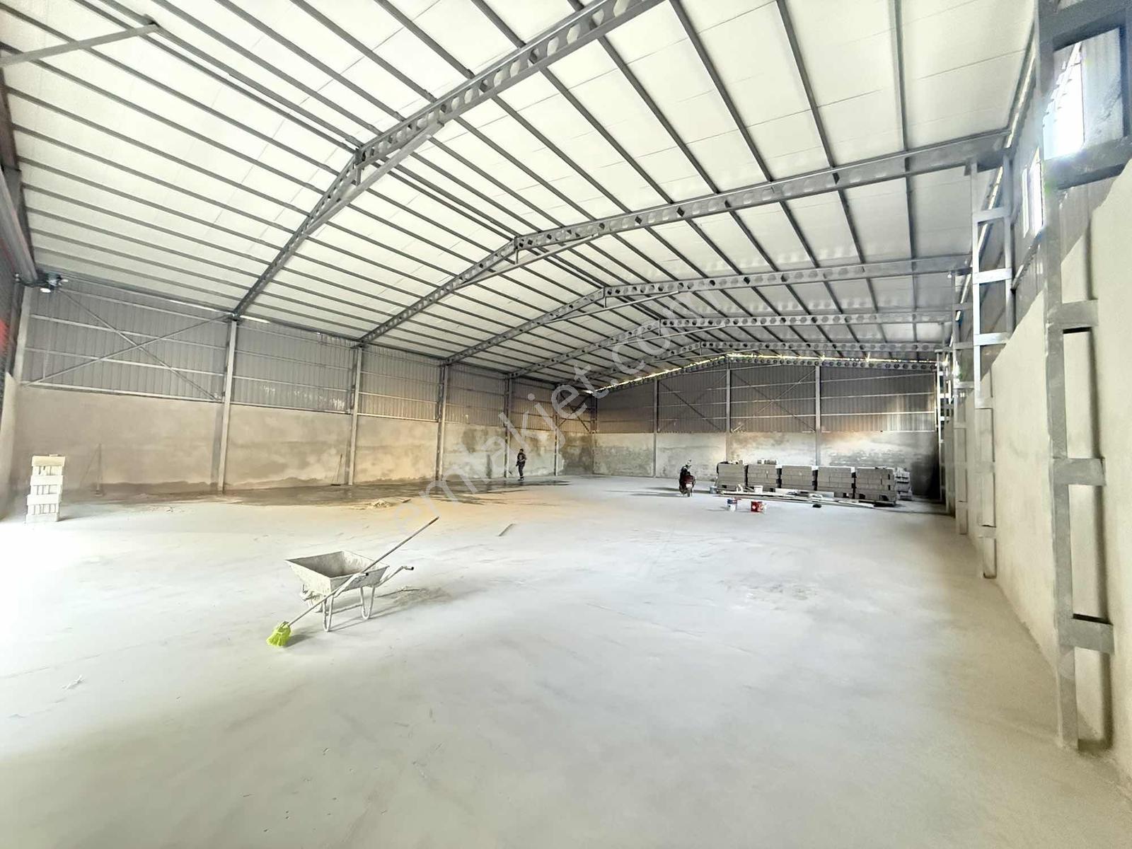 Lavinia'dan Vefa Cadde Üzeri 650m2 Yüksek Tavan Kiralık İşyeri - Görsel 22