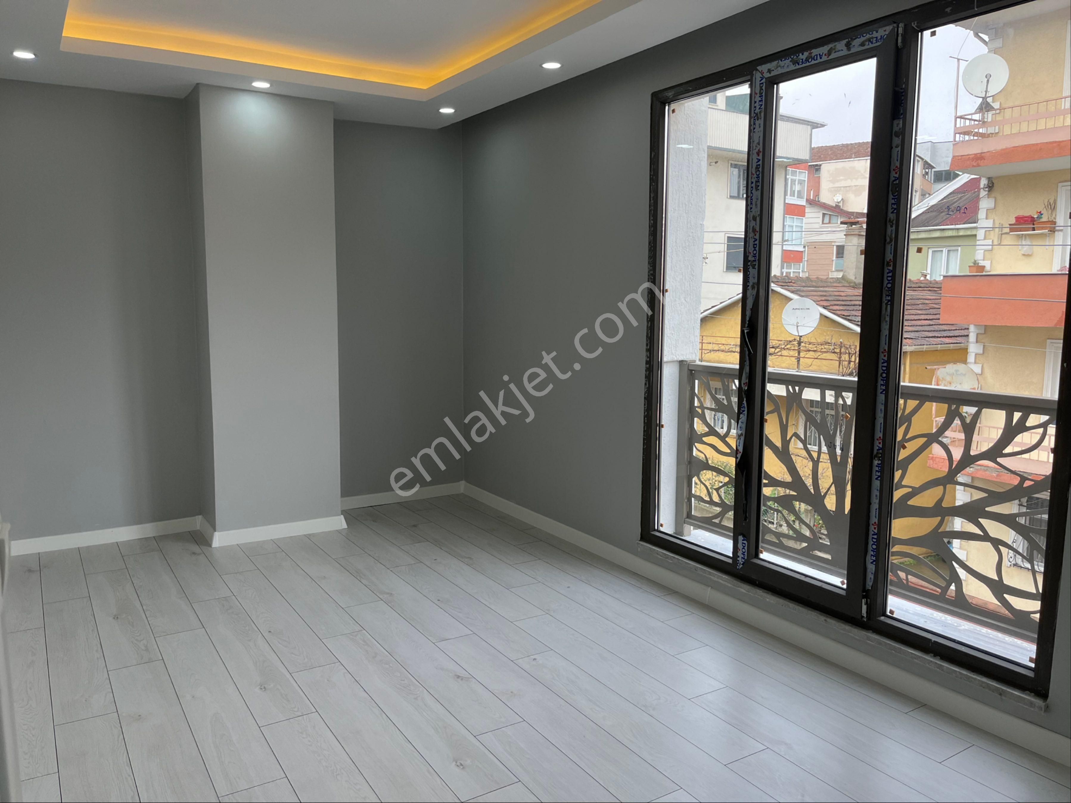 Satılık 2+1 80m2 Arakat Daire Gebze Tatlıkuyu Mah Merkezde - Görsel 2