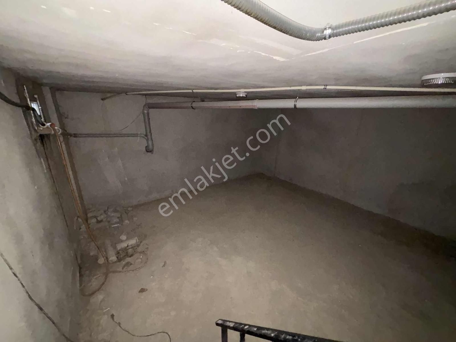 Mak Gayrimenkul'den Belediyenin Yanında 150 M2 Kiralık Dükkan - Görsel 3