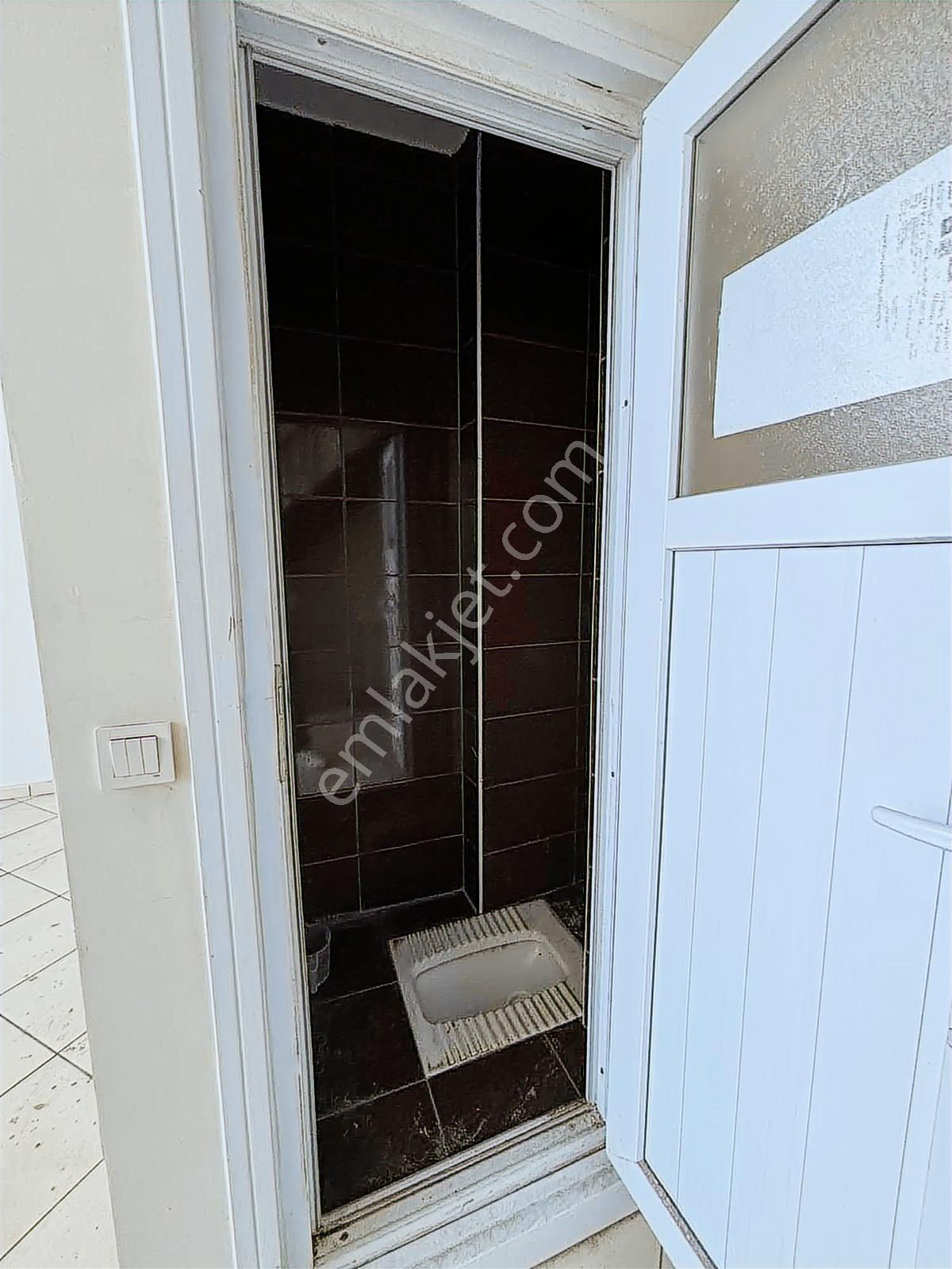 Mak Gayrimenkul'den Belediyenin Yanında 150 M2 Kiralık Dükkan - Görsel 6